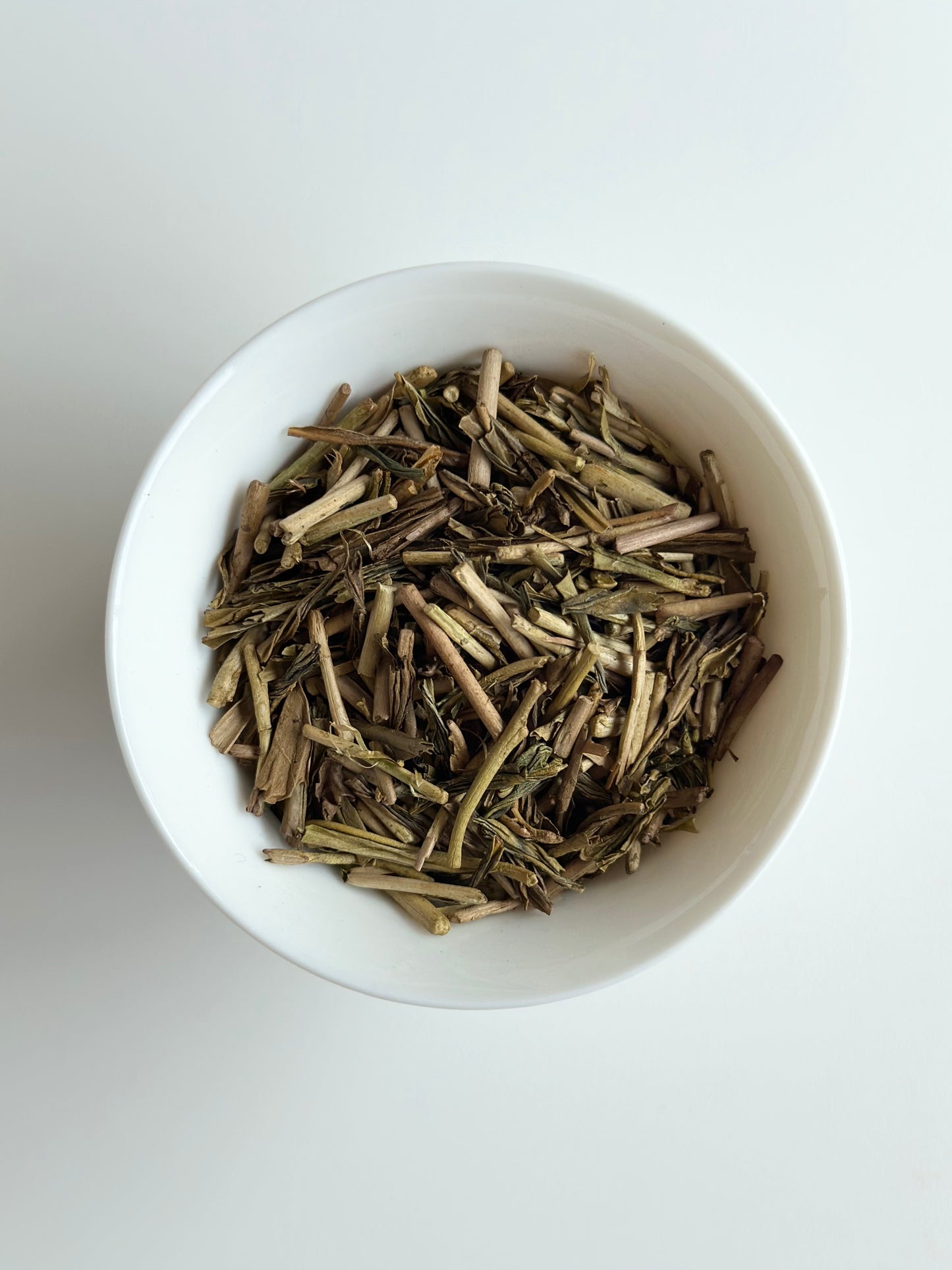 WHISPER OF THE HEARTH medium roast Hōjicha