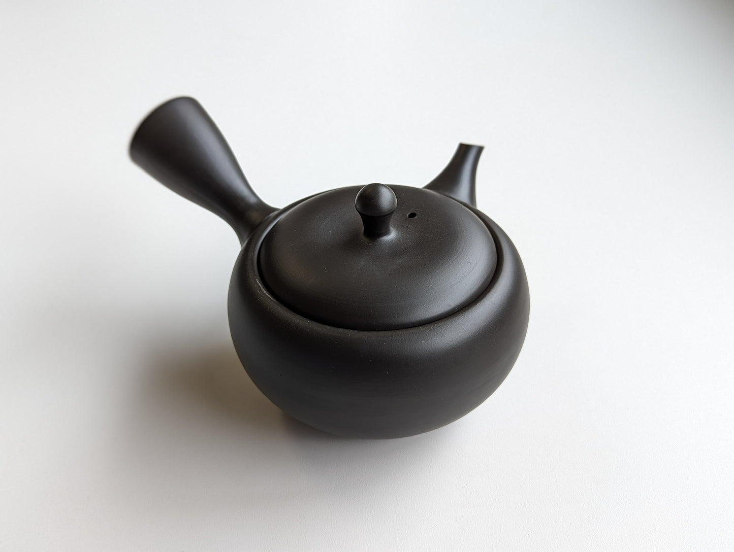 急須 常滑焼 高資(たかすけ)黒 約 225ml
