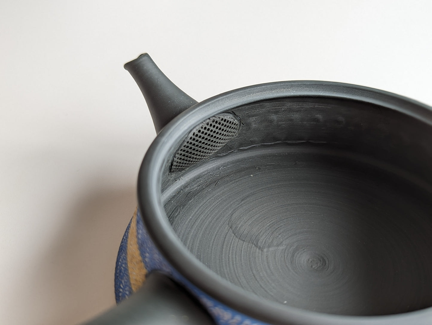 常滑焼平型急須・印花(磯部輝之作)
